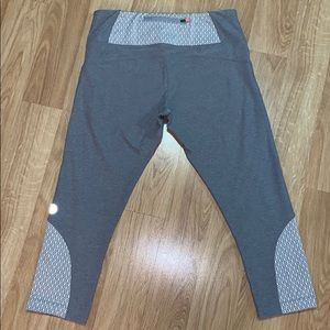 MPG Crop Leggings Sz Medium